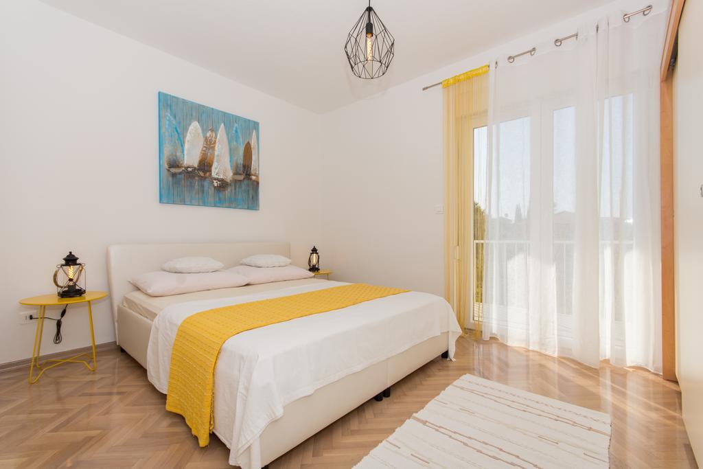 Apartment Mika1 Trogir Eksteriør bilde